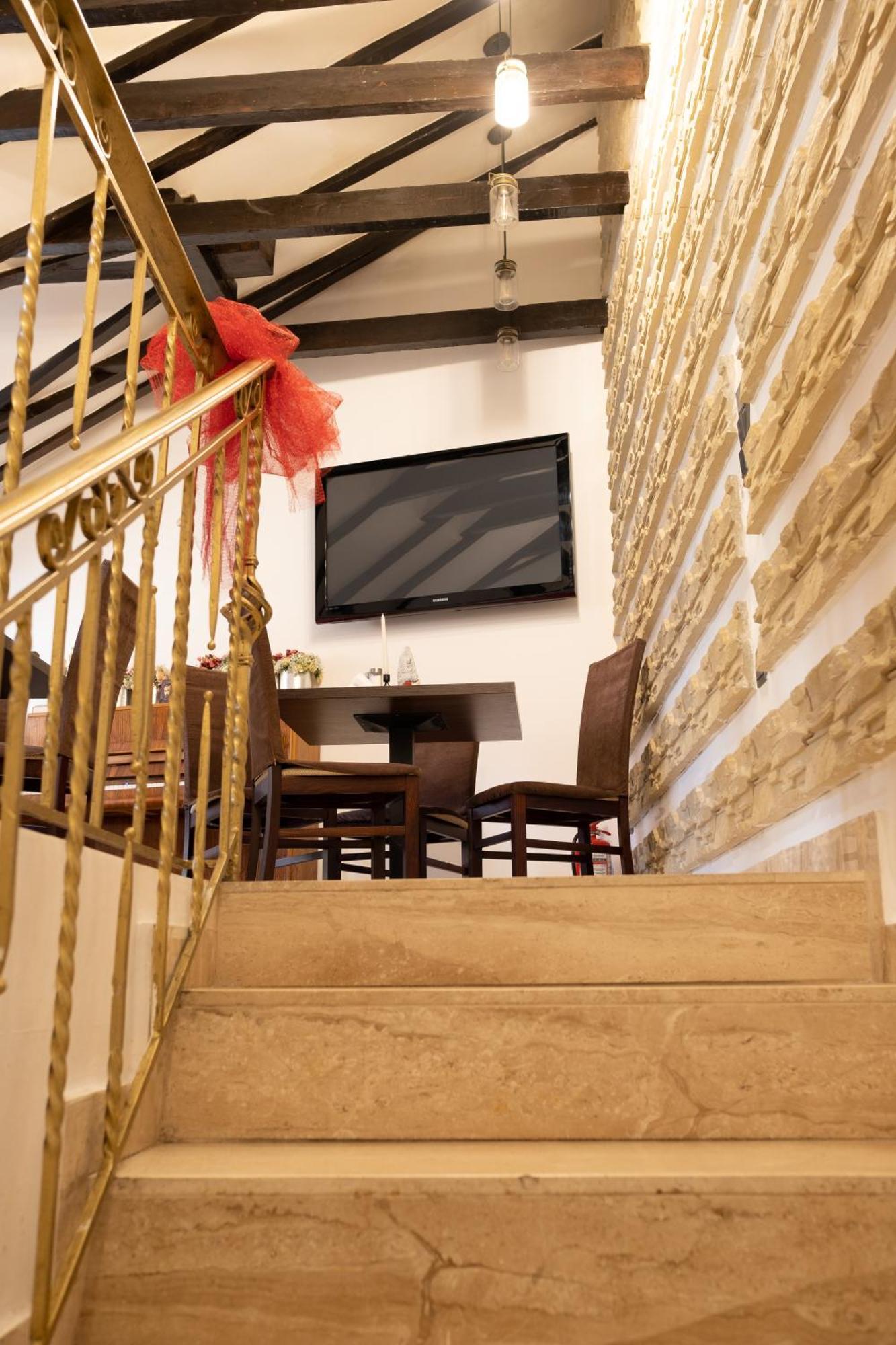 Hotel Marabella Sibiu Bagian luar foto