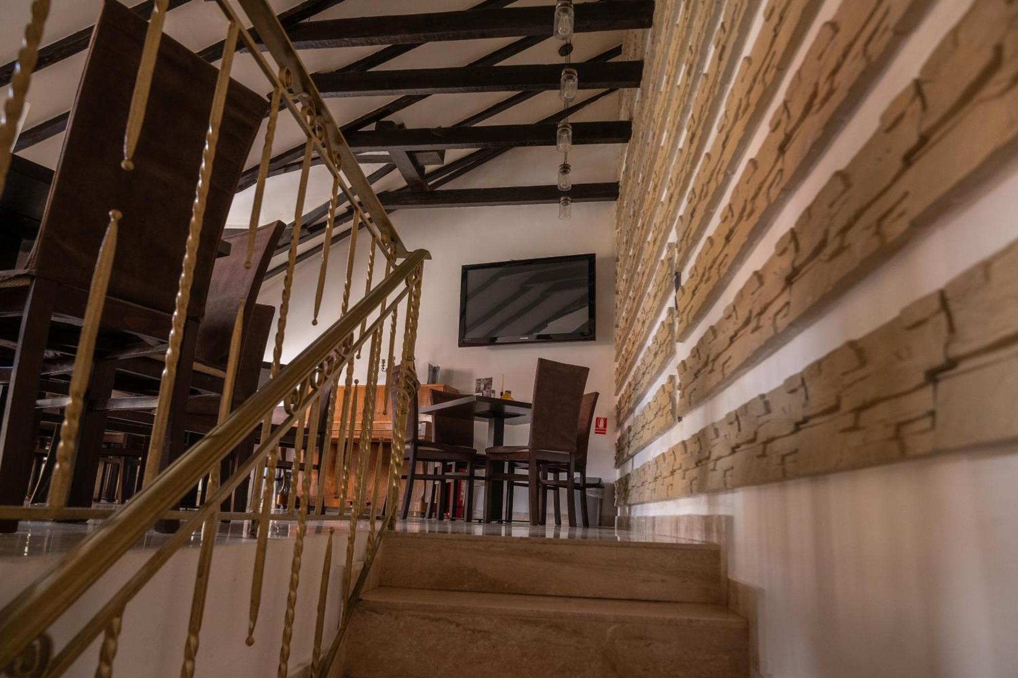 Hotel Marabella Sibiu Bagian luar foto